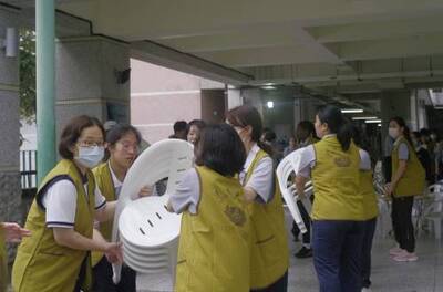 師生齊心協力投入校園復災 攜手度過強震大哉教育圖片