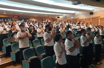 團結力量大 校園復災師生總動員圖片