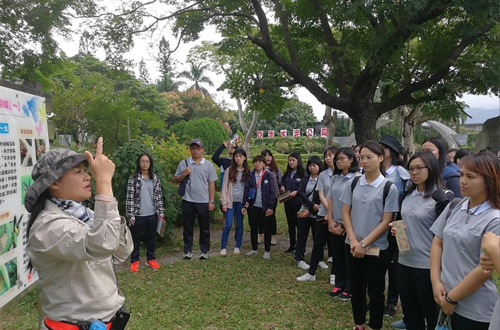 幸福成長營63位學生至亞泥生態園區參觀導覽